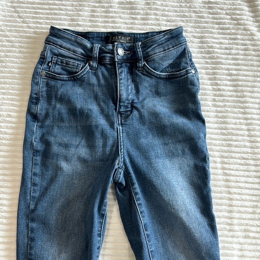 Judy Blue Distressed Jeans Fray Hem 0 / 24 Style# JB88425 - Picture 1 of 12